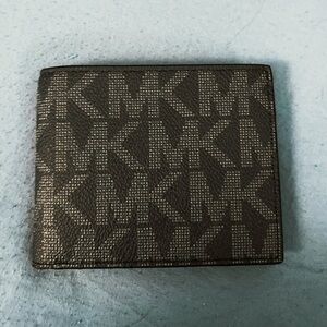 Michael Kors Men's Leather Billfold Wallet